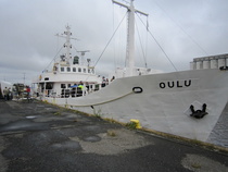 M/S Oulu-laiva, jolla tehtiin lounasristeily Toppilan satamasta.
