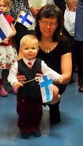 Hyvää itsenäisyyspäivää 2014 toivottavat äiti-Pia ja Viktor!