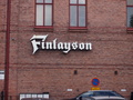 Asemalta ajoimme suoraan Finlaysonin tehtaanmyymälän tutkimaan sen alennusmyyntiä. 