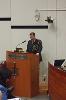 Ruotsin sotilasasiamies, eversti Bo Stennabb selvitti Ruotsin puolustusvoimien nykytilaa ja 