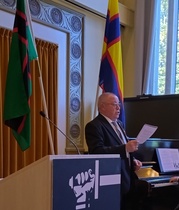 Martti Ahlström esitti Evakon laulun.