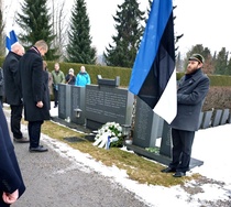 Puhe on pidetty ja seppele on laskettu.