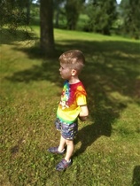 Viktor Siltamäen nurmikolla kesän alussa 2019