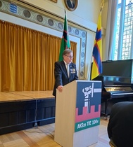  Yhdistyksen varapuheenjohtaja, TT Ermo Äikää lausui juhlan päätössanat.