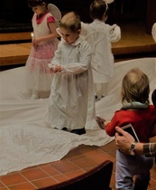 Viktor enkelinä Oulunkylän kirkossa 10.12.2016