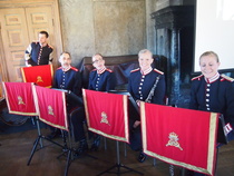 Osa Ruotsin maavoimien soittokunnasta huolehti juhlan musiikista.