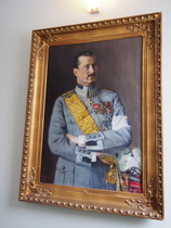 Tähän marsalkka Mannerheimin kuvaan MpKK:n päärakennuksen portaikossa on hyvä lopettaa seminaarin esittely.