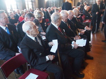 Ensi riville istutettiin 15 Suomen vapaaehtoista.