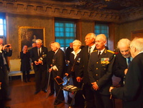 Tästä saa hyviä, lähihistoriaa täynnä olevia kuvia.