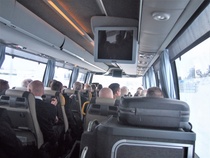 Tässä ollaan linja-autossa matkalla Helsingistä Haminaan.