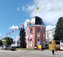 Haminan lipputorni torin laidalla