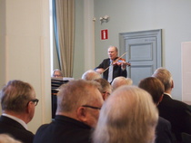 Saimme kuulla juhlassa useita musiikkiesityksiä.